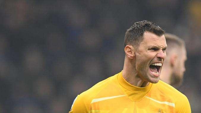 GdS - Padelli supera l'esame Napoli, ma forse non basterà: l'Inter valuta Viviano, a breve la scelta