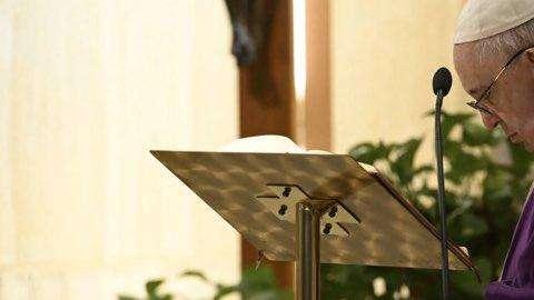 Papa Francesco: "Tra le tante manifestazioni sospese viene fuori il vero spirito dello sport. Rilanciamolo per la pace"