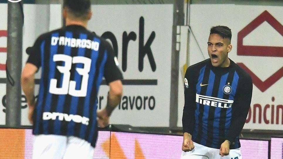 Lautaro Martinez, a Parma il primo gol lontano da San Siro