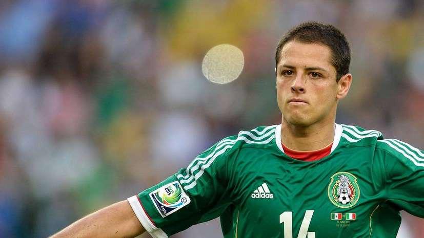 Hernandez, contatto con il padre-agente. Moyes...