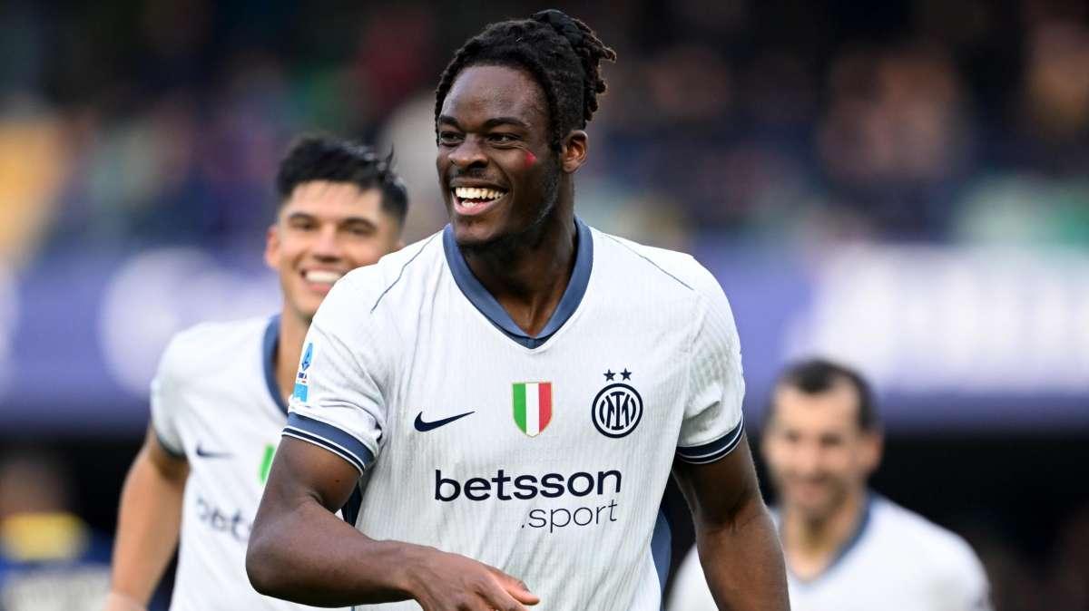 GdS - Fiorentina-Inter, Inzaghi con tre assenze in difesa: altra chance per Bisseck. Sulla fascia destra c'è un favorito 
