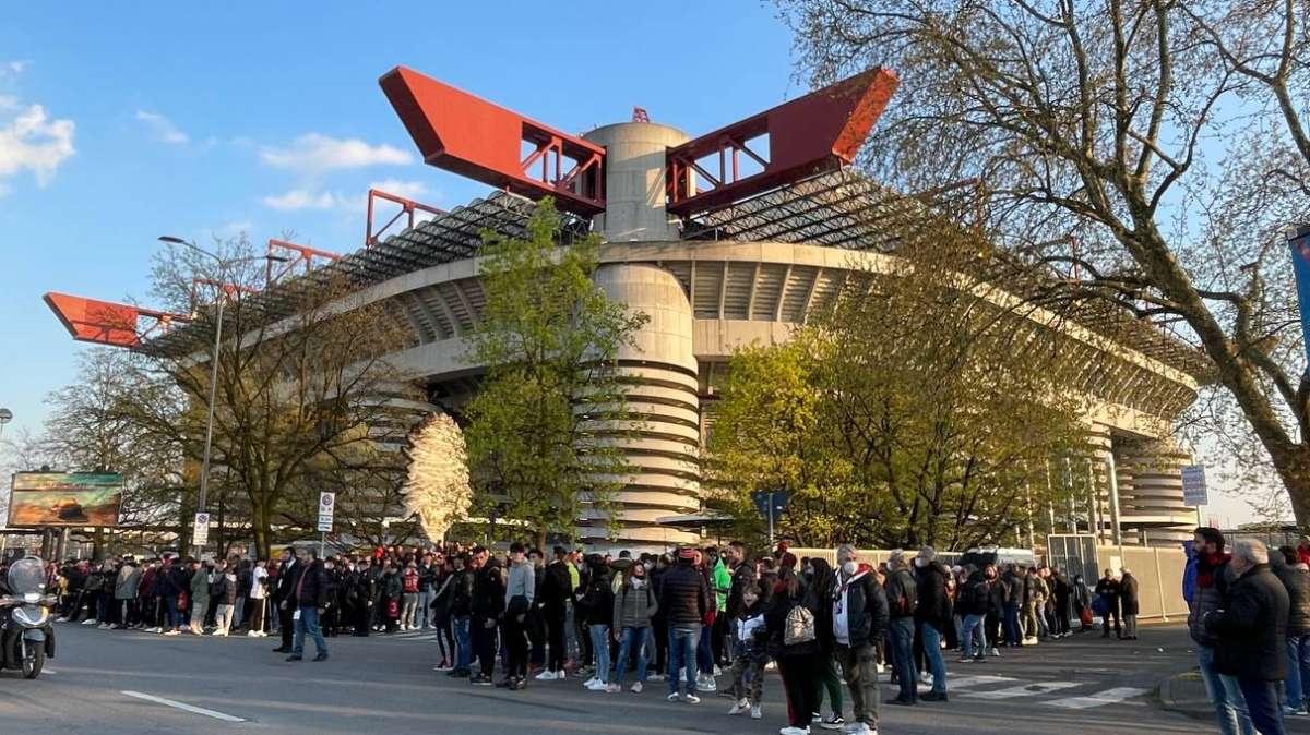 TS - San Siro, il Comune di Milano chiederà 10,7 milioni a Inter e Milan