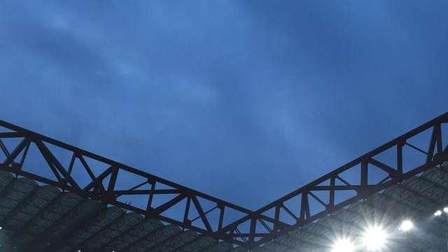 La Repubblica - San Siro, oltre due ore e mezza di vertice: due tavoli e un accordo difficile da trovare
