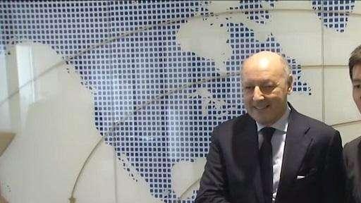 Corsera - Ripartenza, resiste il fronte dei dubbiosi: Zhang spinge per lo stop, Marotta media