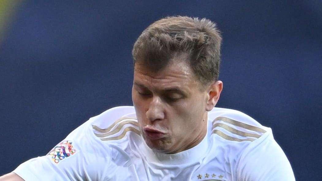 Corsera - Barella, l'Inter trema: offerta bassa dal Newcastle, ma occhio al Liverpool