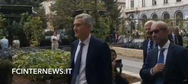 VIDEO - Stadio, la delegazione dell'Inter è arrivata a Palazzo Marino