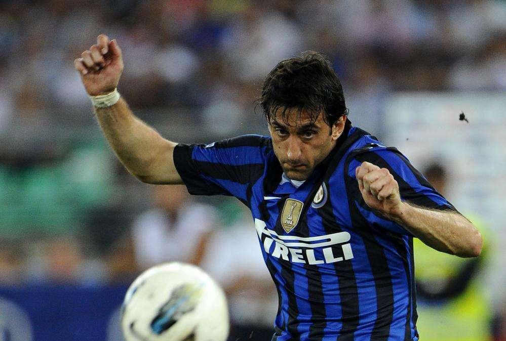 Tribalfootball: "Tottenham e QPR ci provano per Milito"