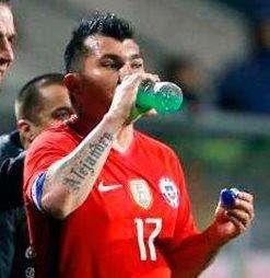 Sanchez: "Mi piace tanto giocare con uno come Medel"