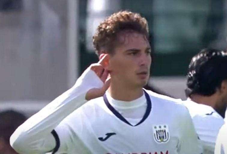CdM - Bari, Esposito vuole prendersi il San Nicola. Ora deve fare una scelta