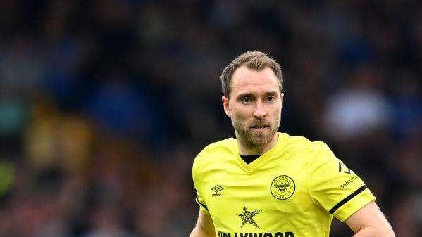 Il desiderio di Eriksen: "Voglio giocare la Champions League. Le offerte non mancano"