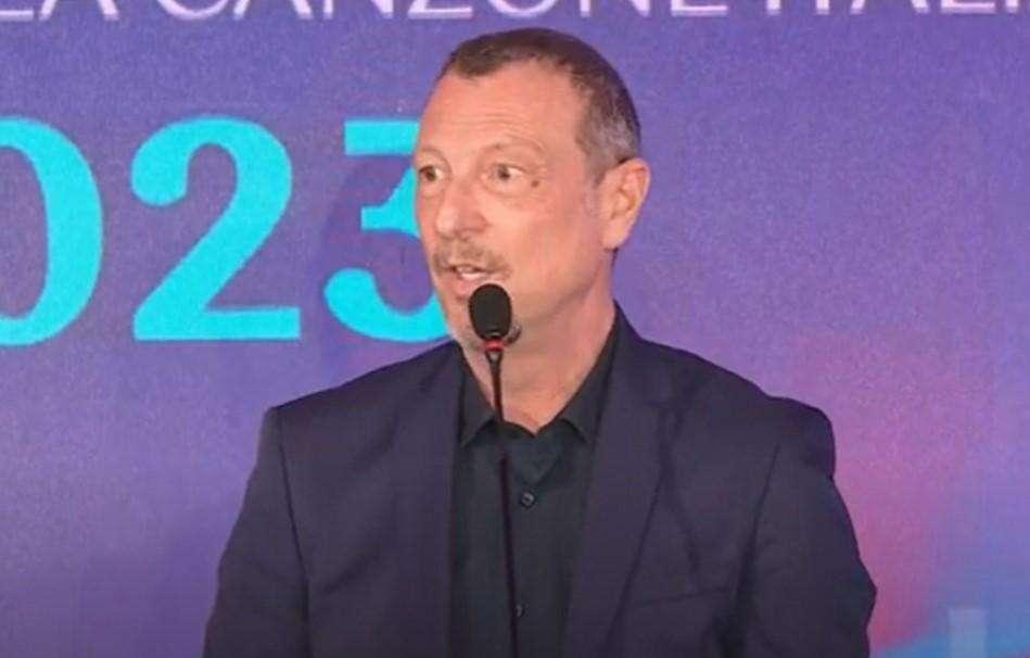 Amadeus: "Mi sono complimentato con Inzaghi, fa giocare la squadra in modo spettacolare"