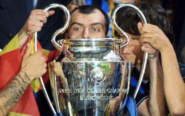 Pandev: "Zero rimpianti, ho coronato il sogno di giocare in Italia. Con l'Inter ho vinto tutto"
