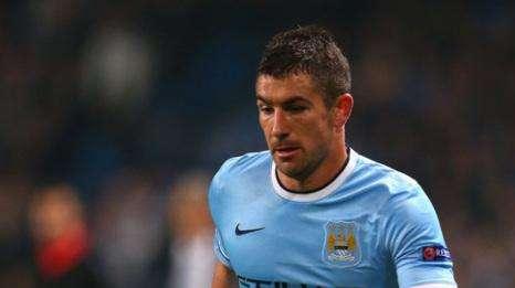 Kolarov, ci prova la Juve: oggi incontro con l'agente