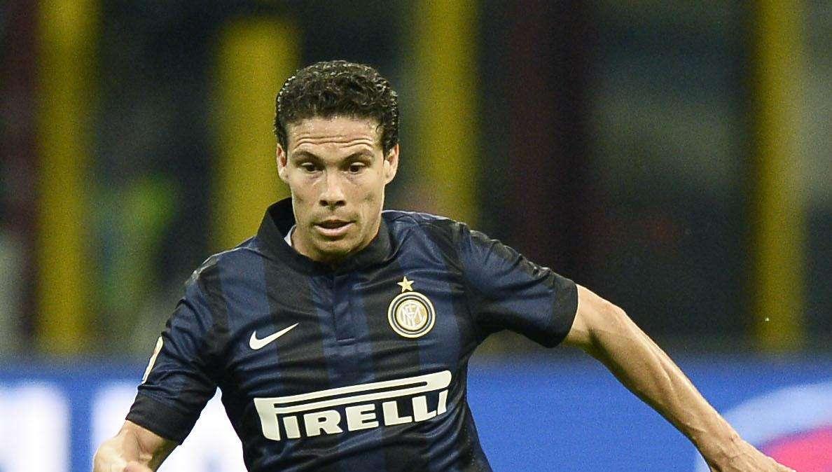 Hernanes rischia per i Mondiali? In 3 per un posto