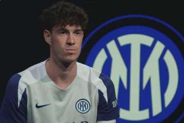 Bastoni: "Quando perdi ci sono due strade. I nuovi hanno qualità, Chivu grande sorpresa sul piano umano"