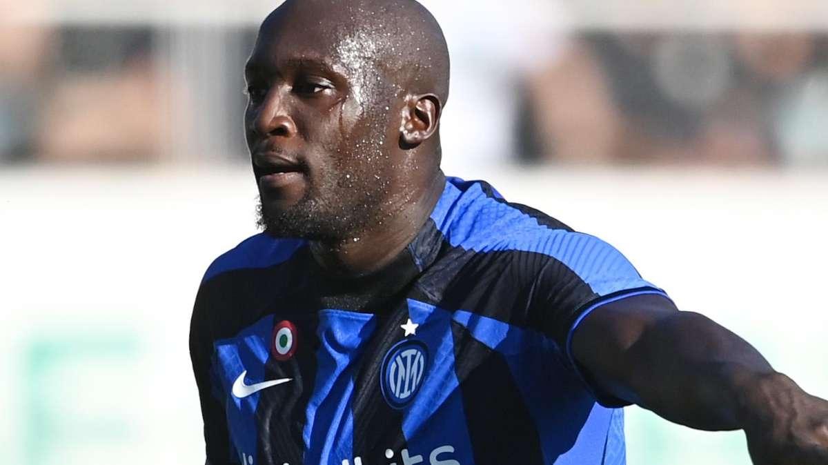 GdS - Lukaku, corsa contro il tempo per il Qatar. Esami spostati a domani, Martinez si prenderà il massimo del tempo