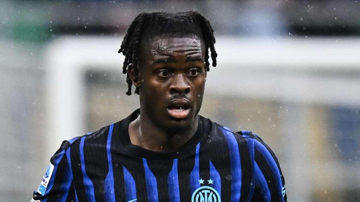 CdS - Bisseck, c'è la gara del rientro con l'Inter. Carlos Augusto a disposizione per Como