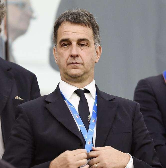 Ansa - Figc, sospeso il dg Uva: "Dobbiamo fare valutazioni sulle posizioni di vertice"