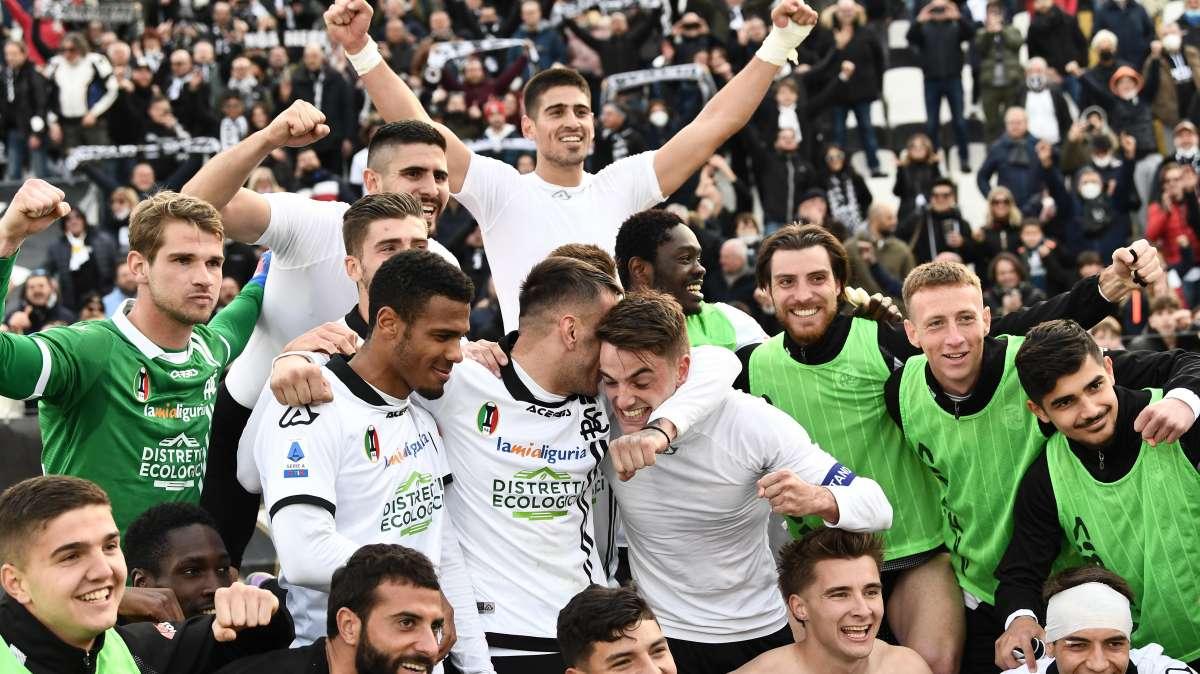 Serie A, lo Spezia passa a Udine e si salva. Torino corsaro sul campo dell'Hellas Verona