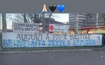 Bastoni papà, striscione fuori dal Meazza: "Benvenuta Azzurra"