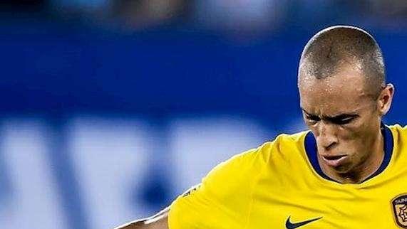 Miranda a segno nel pareggio in amichevole tra Jiangsu Suning e Lokomotiv Tashkent