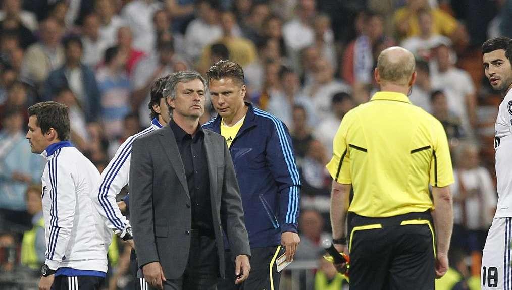 Sconcerti vs Mou: "E la dignità? I grandi allenatori..."  