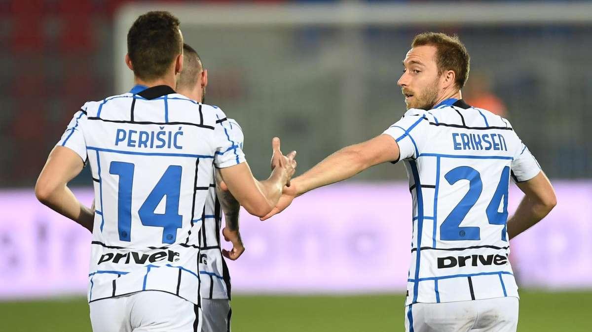 Crotone-Inter - Densa nella metà campo offensiva, l'Inter trova il gol da fuori. Prima delle ripartenze finali 