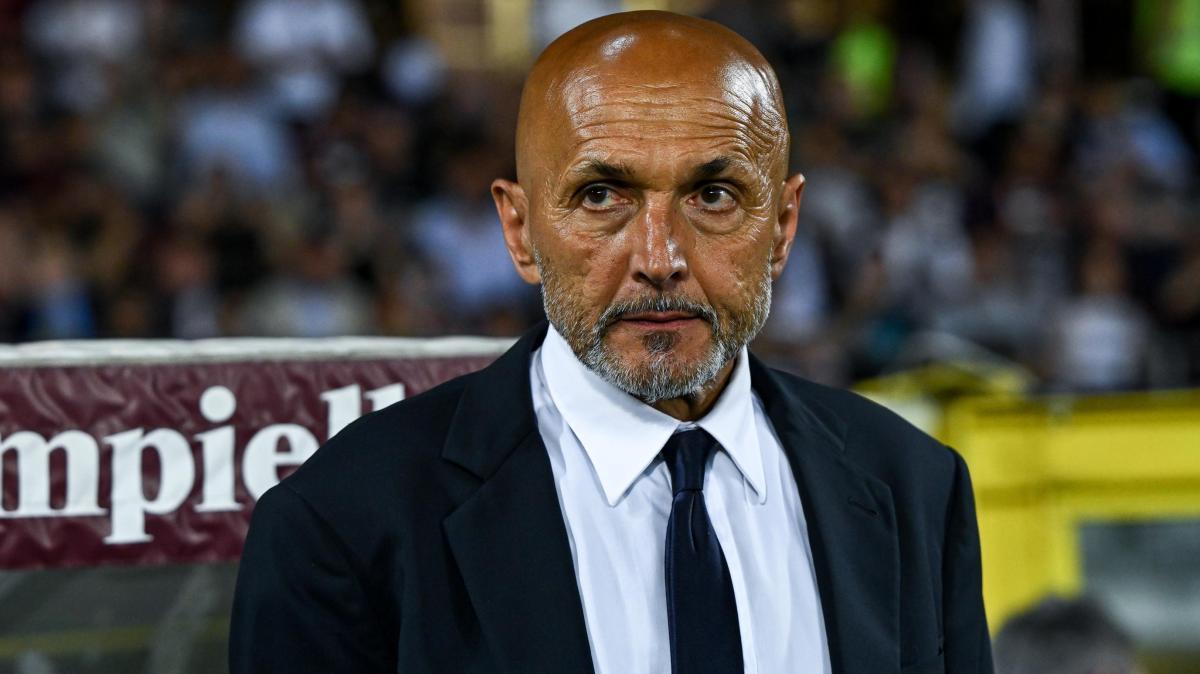 Juventus, Spalletti: "Mercato difficile, ma dirigenti sempre al telefono"