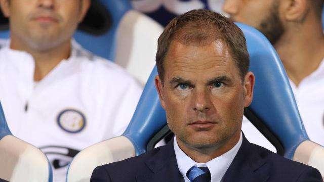 De Boer sponsor della pallamano: "Sport divertente"