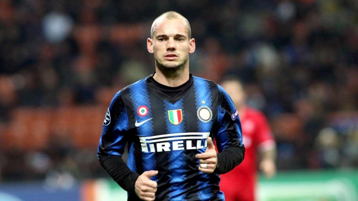 Sneijder miglior calciatore olandese del Telegraaf