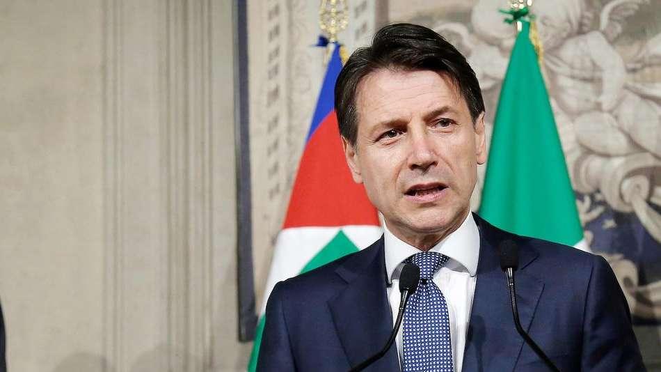 Nuovo Dpcm, Conte: "Sospese le competizioni sportive, tranne quelle professionistiche a livello nazionale"