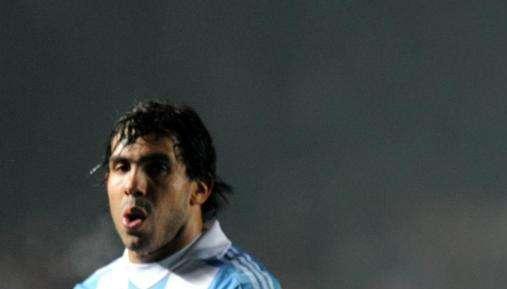 Cattiva condotta: Tevez, stipendio decurtato