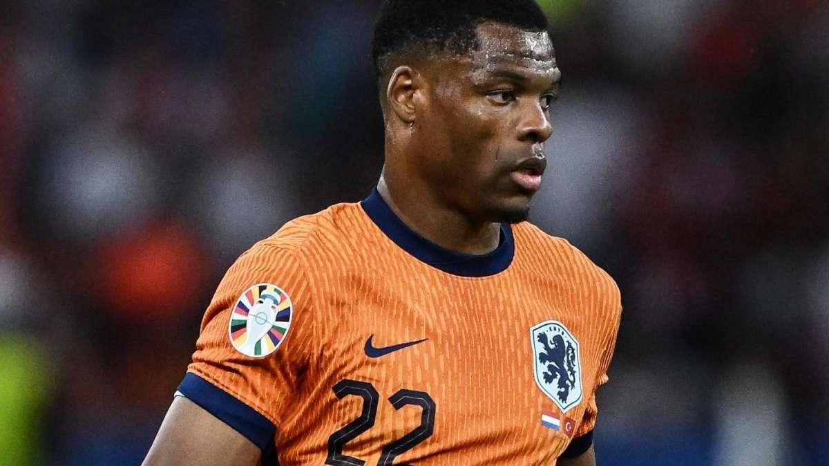GdS - Dumfries rinnoverà con l'Inter: firma al rientro in Italia. Ma c'è un giallo