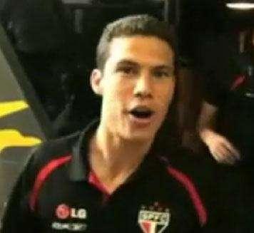 Adriano la chiave per Hernanes?