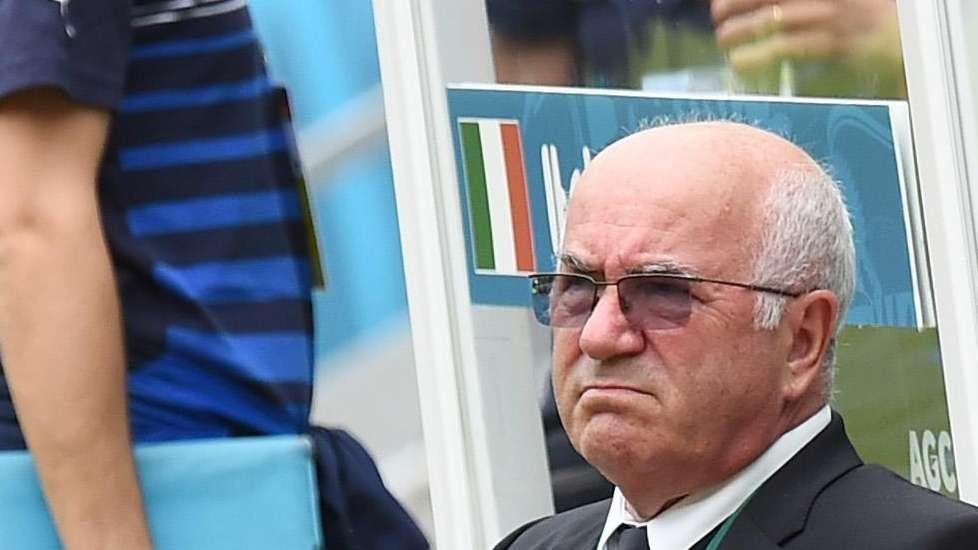 Tavecchio: "Mancini? Allenava la mia Inter, quindi..."