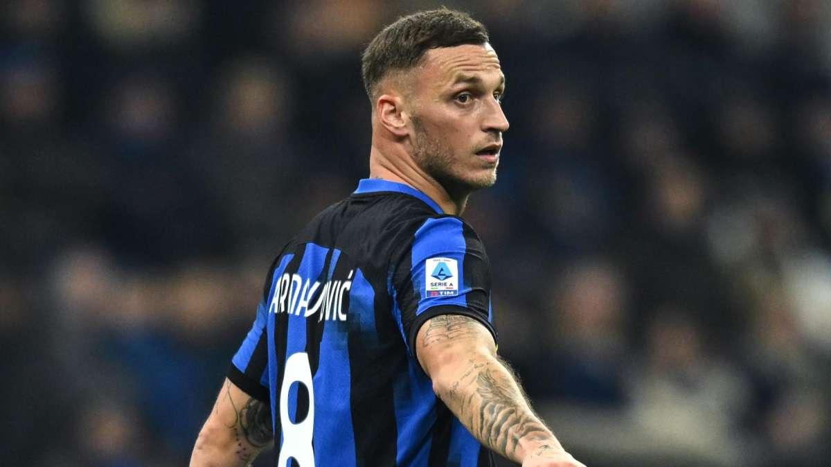 GdS - Botta per Arnautovic: situazione non preoccupante in vista di Juventus-Inter