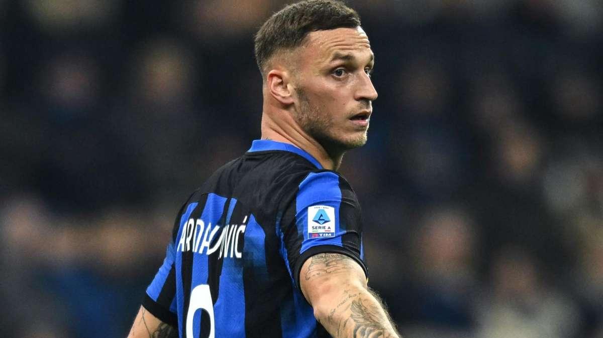 GdS - Arnautovic in bilico: ora l'Inter valuta l'addio. Dopo Taremi, mirino su Gudmundsson