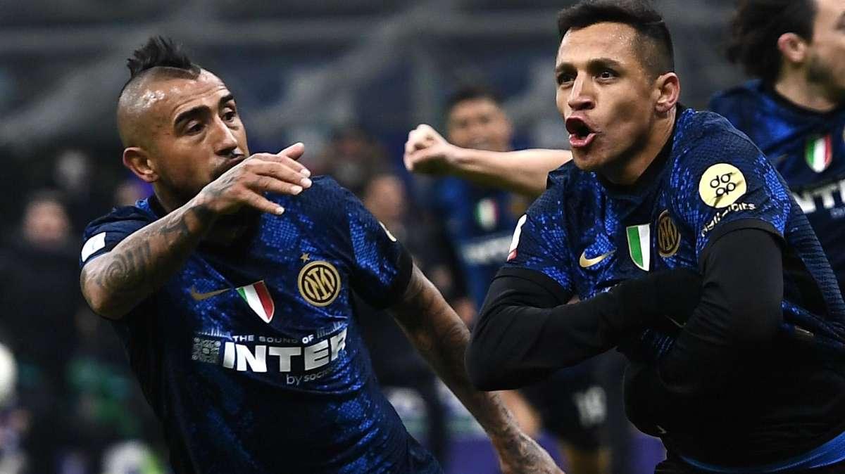 TS - Vidal-Sanchez, l'agente a Milano a giorni per il doppio addio. Dybala spettatore interessato