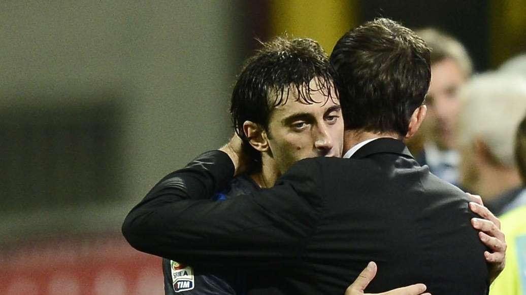 Strama: "Da Moratti ai magazzinieri: forza Milito! E io..."