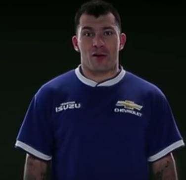 VIDEO - Gary Medel stella della pubblicità in Cile