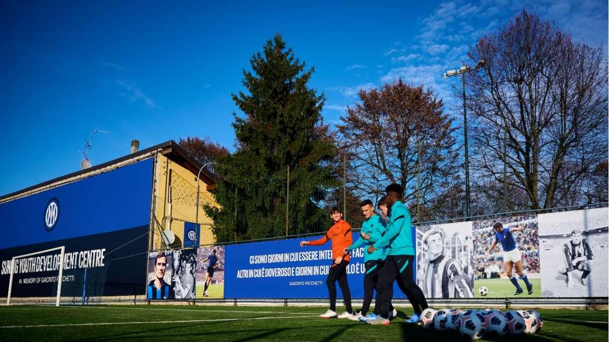 Rebranding del centro Facchetti: tornano le immagini del grande Giacinto