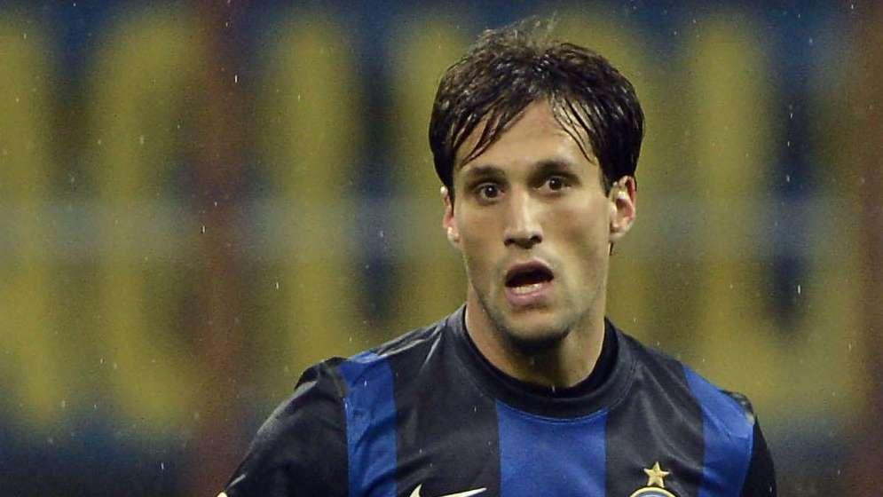 Silvestre ai botteghini di San Siro per Milan-Barça
