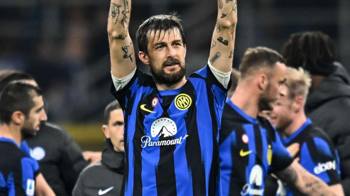 FcIN - Esami anche per Acerbi: le notizie sono confortanti. Ecco quando può tornare tra i convocati di Inzaghi