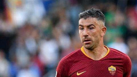 TS - Kolarov resta un'idea, ma solo se sarà liberato a prezzi di saldo