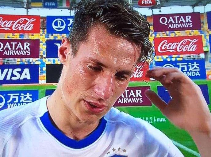Pinamonti in lacrime: "Fa tanto male, ci hanno tolto il gol all'ultimo. Abbiamo dato tutto"