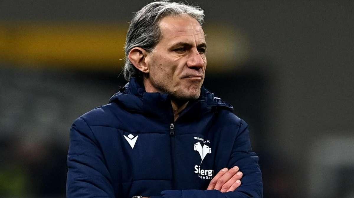 UFFICIALE - Zaffaroni-Verona, si dividono le strade: decisione presa dal tecnico