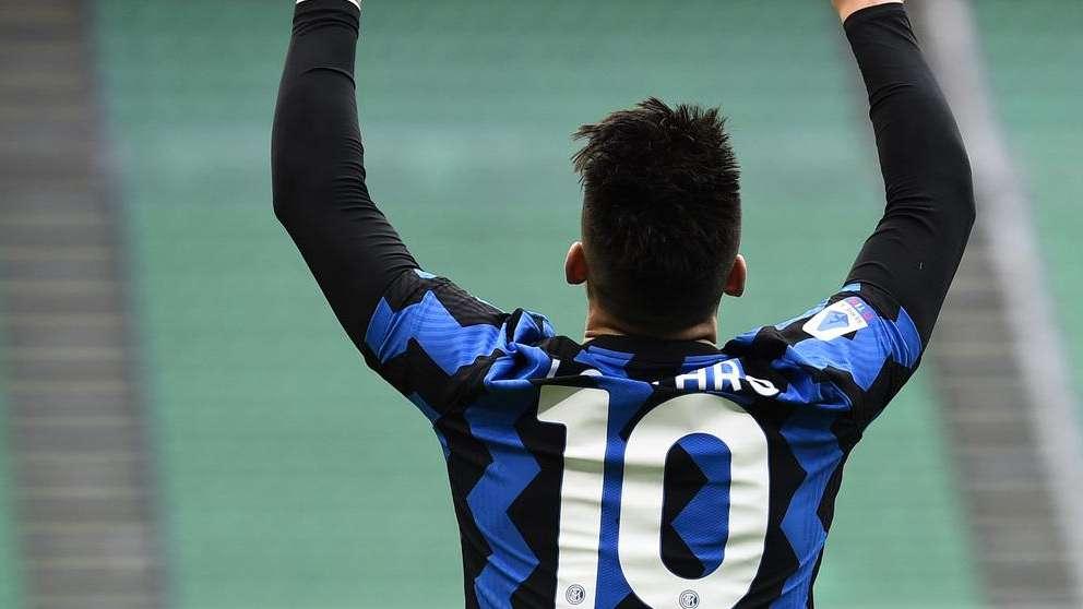 CdS - Rinnovi, si lavora su Lautaro e Bastoni: aumenti spalmati