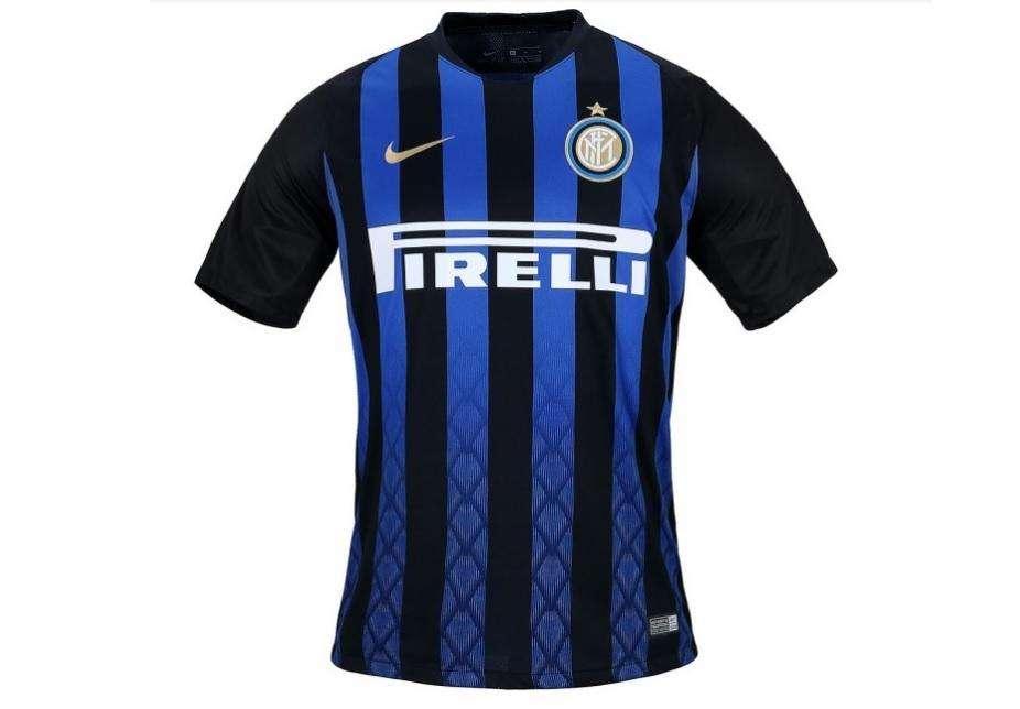 Suning, evento Mondiale a Jinan: esposizione di maglie dell'Inter