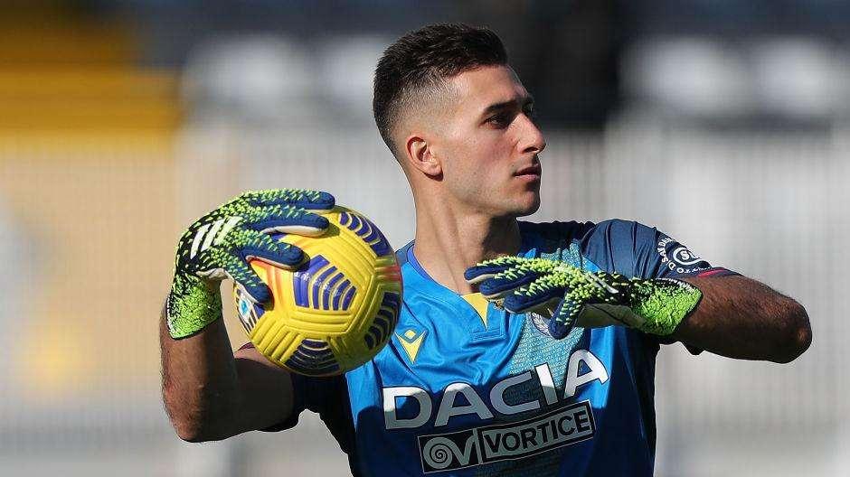 Musso: "Inter o Roma, i rumors non mi tolgono il sonno. Ma se arriva una buona offerta..."