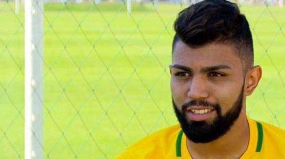 Sky - Domani terzo incontro tra Napoli ed entourage di Icardi. Offerta del Leicester per Gabigol: 27 milioni